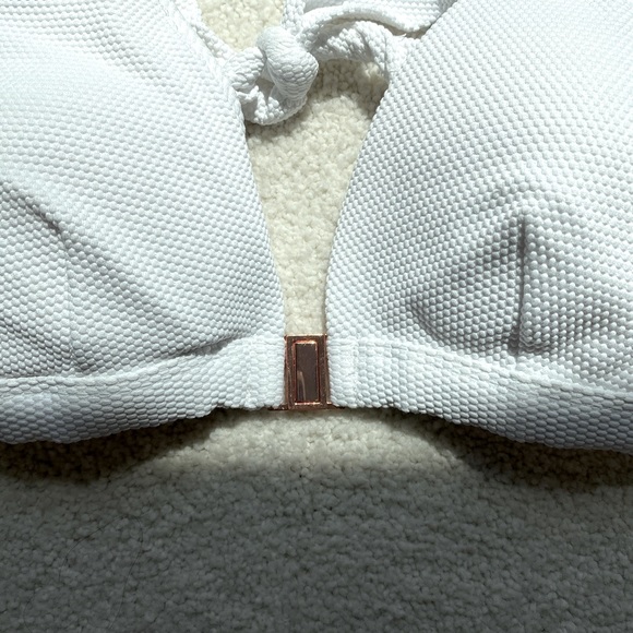 Cute Bikini Top - Picture 3 of 5